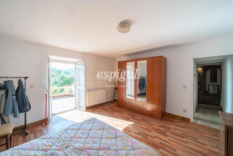 Foto 86693150-c416-4b37-b094-68b7a34346d5. Semi detached house with heating parking in Sant Daniel Girona