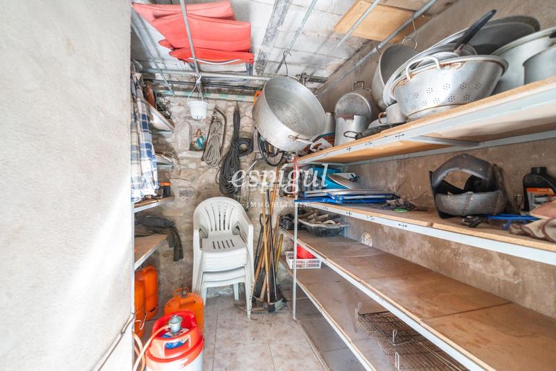 Foto 9cfeb404-efb8-4dcf-bfa4-8bbc9c6fb242. Semi detached house with heating parking in Sant Daniel Girona