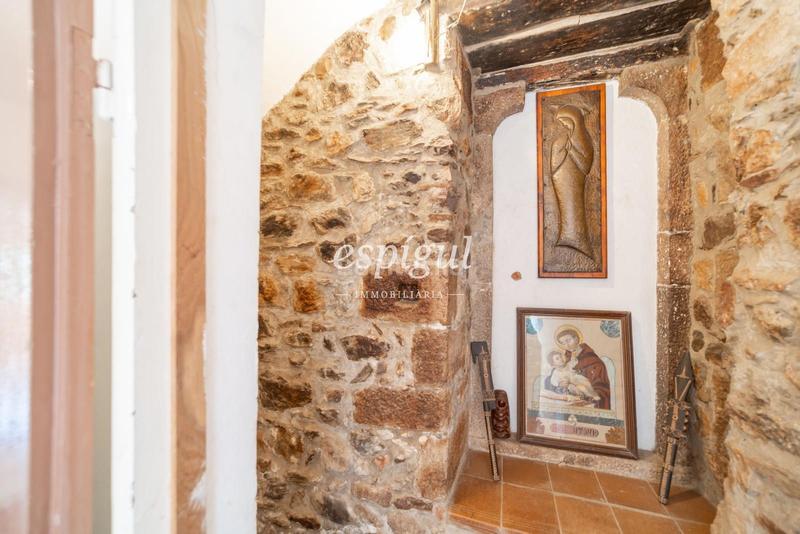 Foto c4447bb8-6250-4935-9d36-3686595267de. Semi detached house with heating parking in Sant Daniel Girona