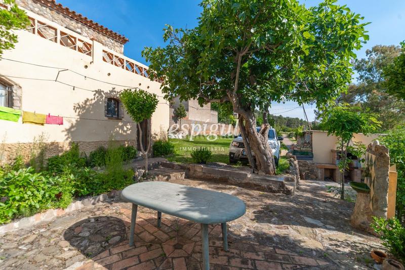 Foto da19c1a1-48ff-4572-ae5a-1507832bbf83. Semi detached house with heating parking in Sant Daniel Girona