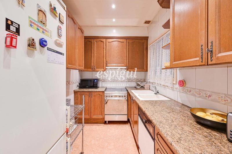 Foto c0d65091-9f3f-4133-9973-49cb40048a4b. Appartamento con riscaldamento in Centre-Barri Vell Girona