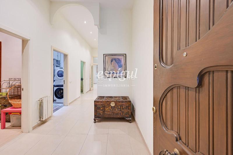 Foto f17012f3-38d9-46d9-bfdc-e136f2a8770b. Appartamento con riscaldamento in Centre-Barri Vell Girona