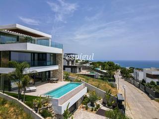 Casa  Sa guardia. Exclusiva casa con impresionantes vistas al mar en arenys de mar