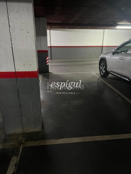Foto ab0f01e4-81b7-4ff3-9a8d-4728b9247521. Posto auto in La Devesa Girona
