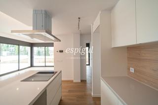 Pis  Jaume i. Fantstico piso de obra nueva en blanes