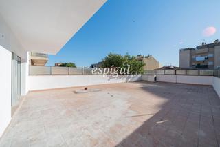 Appartement  Santiago ramon y cajal. Exclusiva vivienda totalmente reformada en el centro de salt