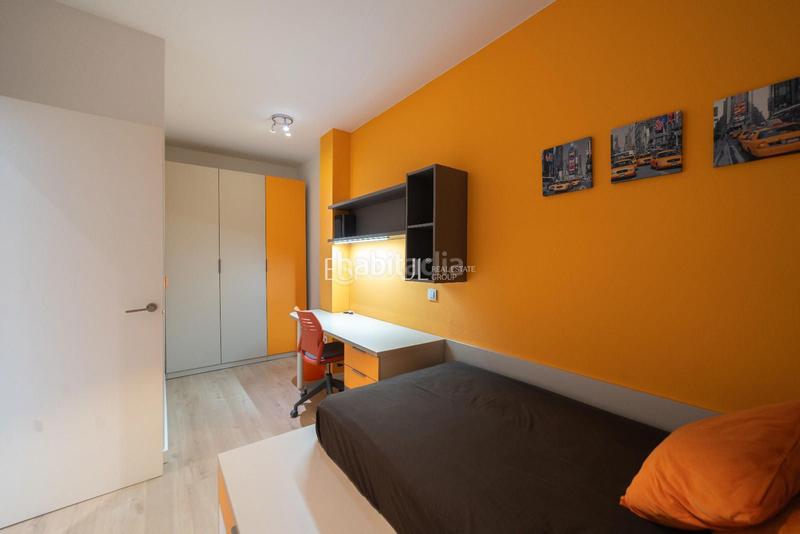 Foto 295a9fad-82a7-45ed-b353-3e682cfecba9. Pis amb calefacció a Centre-Barri Vell Girona