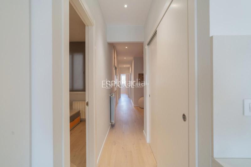 Foto 80377086-4a9b-408c-ba8b-b5ea479ec9f2. Pis amb calefacció a Centre-Barri Vell Girona