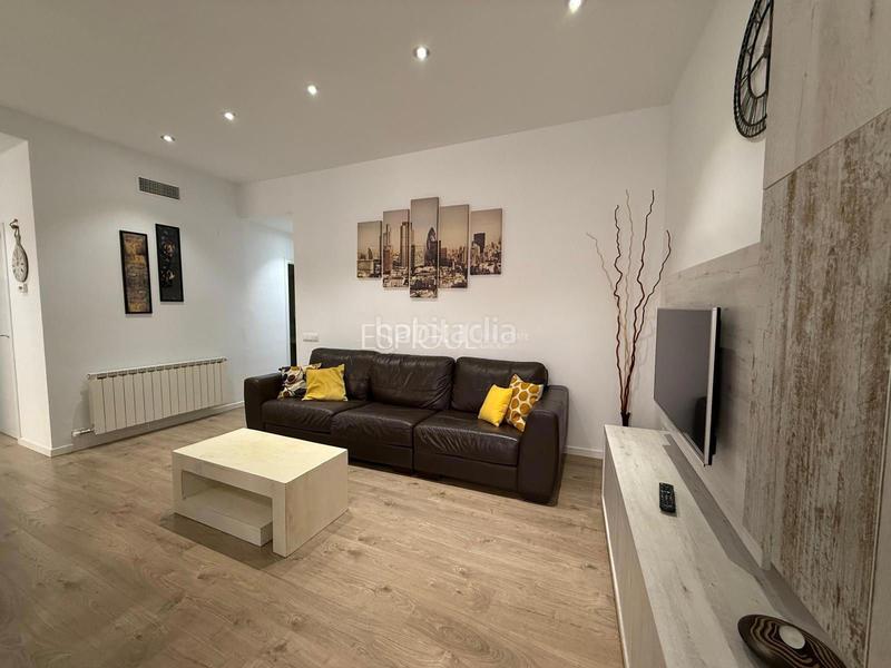 Foto b0cc5c2a-2aea-4cd9-becd-660fb85c53b1. Lloguer pis amb calefacció a Centre-Barri Vell Girona