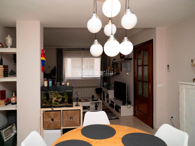 Foto 0ca125e6-933d-47fb-886c-4bd8fad97c6e. Etagenwohnung mit heizung parking in Veïnat Salt