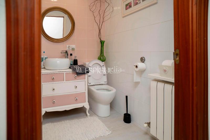 Foto 41c5f520-46ea-4a9a-989d-e423da19723e. Etagenwohnung mit heizung parking in Veïnat Salt