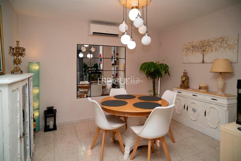 Foto 4a713929-5efb-470f-adb0-423358b89cec. Etagenwohnung mit heizung parking in Veïnat Salt