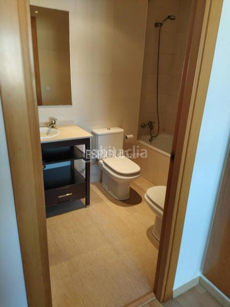 Foto 3957207b-46ee-4b95-b631-feff7c13dcb1. Dúplex piso áticodúplex exclusivo en calle santa maria en Girona