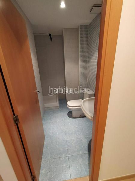 Foto 4f7ea80e-5c5a-42ac-8fd8-b611b4240827. Dúplex piso áticodúplex exclusivo en calle santa maria en Girona