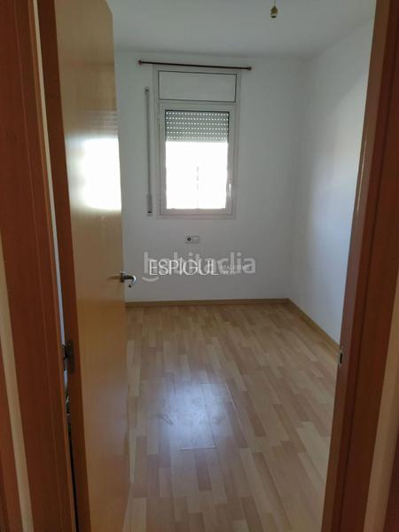 Foto aa1eb2e0-f051-4ffe-b00b-f50728d8f91f. Dúplex piso áticodúplex exclusivo en calle santa maria en Girona