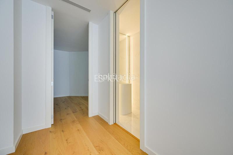 Foto 0767af47-93b9-4027-a79f-0e6aefcbb2e6. Àtic a joan maragall 31 a Eixample Nord Girona