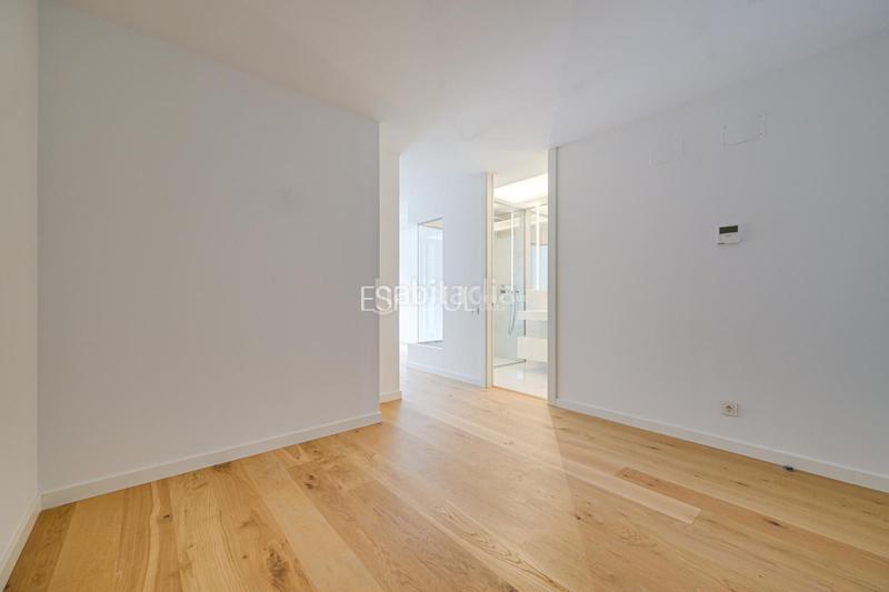 Foto 8222414c-e266-48f0-89f5-87630216de30. Àtic a joan maragall 31 a Eixample Nord Girona