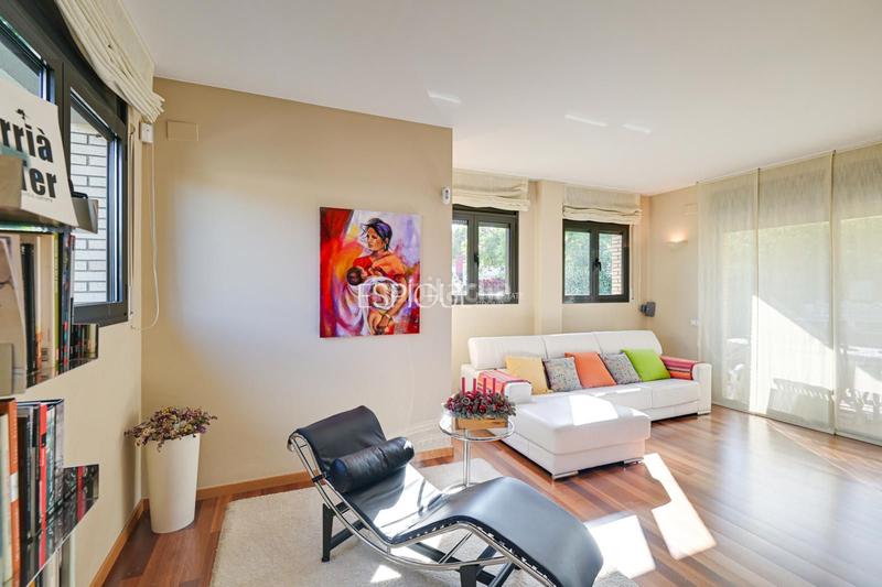 Foto 3aeb60c5-60da-4f21-9a25-e95d27c81e1c. Casa amb calefacció aparcament piscina a Sarrià de Ter