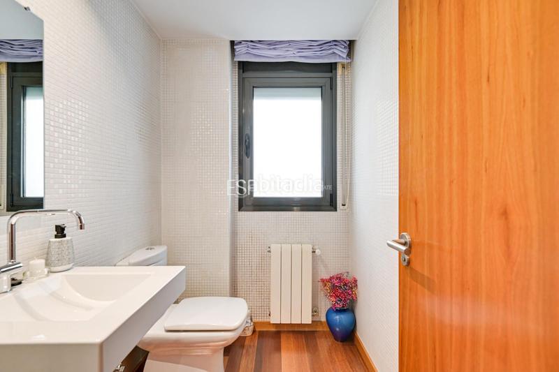 Foto 6f335ebe-7fea-456d-86bf-9197a22b5547. Casa amb calefacció aparcament piscina a Sarrià de Ter