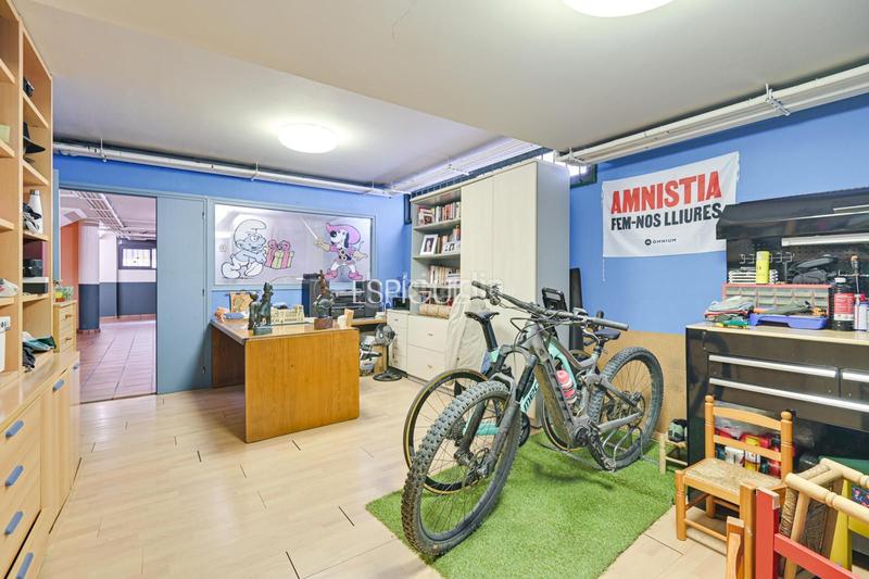 Foto b45bce28-a5e5-4cd2-9a8f-9d79a4f1d026. Casa amb calefacció aparcament piscina a Sarrià de Ter