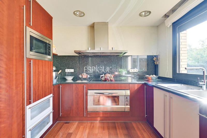 Foto f1fea13e-d86b-4ee7-b050-cd509224b0b6. Casa amb calefacció aparcament piscina a Sarrià de Ter