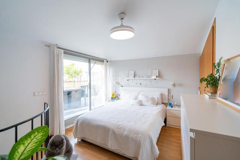 Foto 31a33ecf-c026-48f6-9d22-04493f79827b. Zweistöckige wohnung mit heizung in Barri dels Escriptors Salt