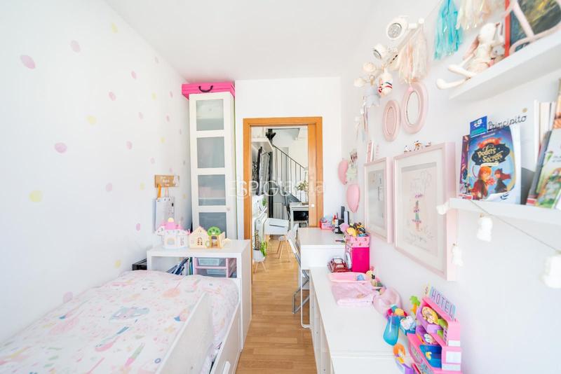 Foto 694b0e80-864d-4c15-a53b-8e713e380338. Zweistöckige wohnung mit heizung in Barri dels Escriptors Salt