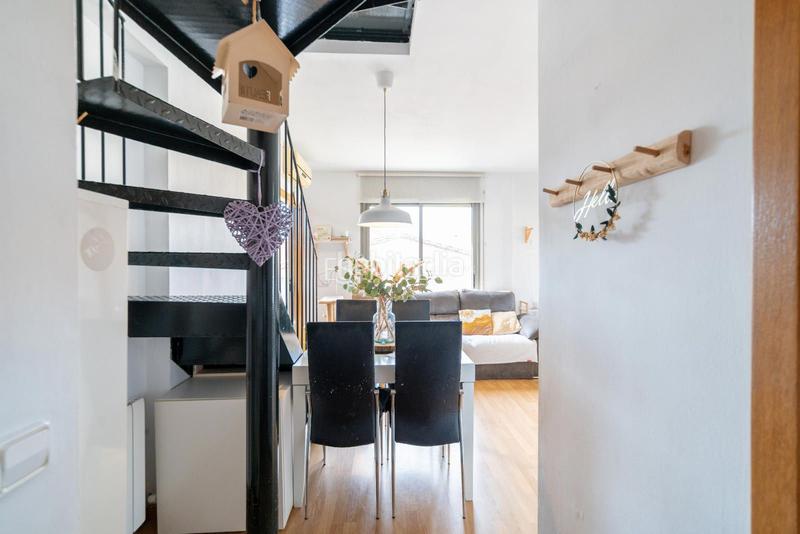 Foto 7ca89548-4bde-4870-8277-bbf42dc4d7f7. Zweistöckige wohnung mit heizung in Barri dels Escriptors Salt