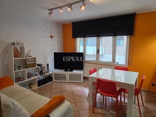 Flat in Eixample Sud-Migdia. Amplio piso de 3 habitaciones en el corazón de eixample sud