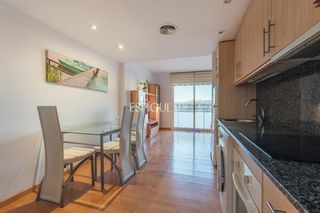 Etagenwohnung in Eixample Sud-Migdia. Piso de dos habitaciones en venta zona migdia