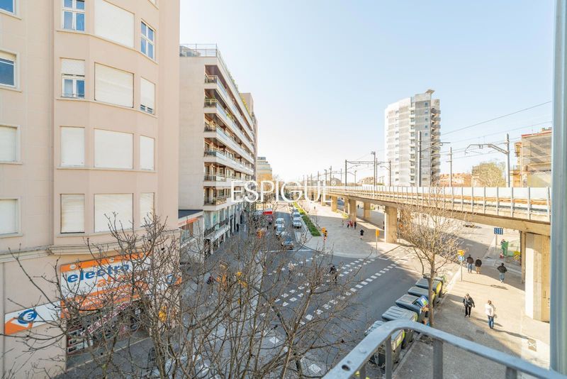 Foto d3db1cf0-41bf-4224-bd06-affbe65fa69e. Pis amb calefacció a Eixample Nord Girona