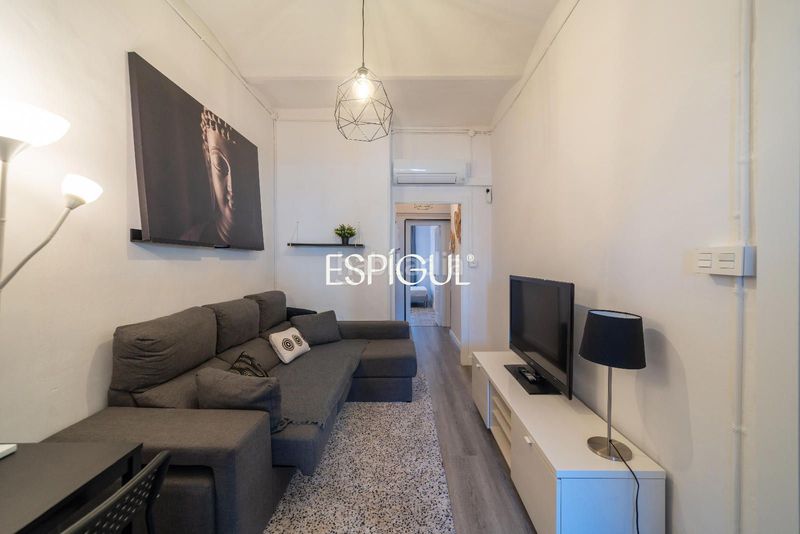Foto deb8cef2-6153-4cd9-8847-7259a5149944. Pis amb calefacció a Eixample Nord Girona