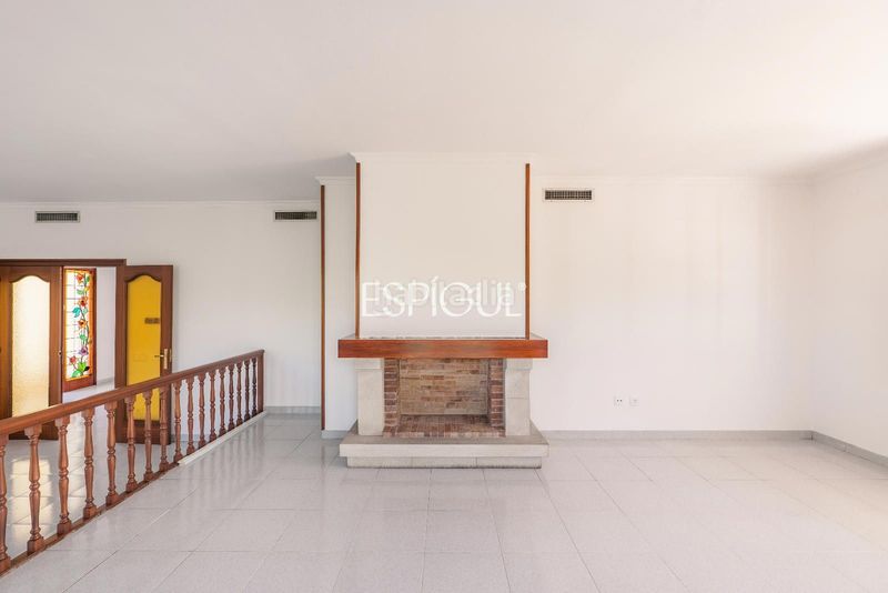 Foto c5de6c58-cd07-4399-ba54-890505dd2d32. Casa amb calefacció aparcament piscina a Montilivi Girona