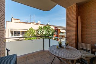 Dúplex  Miquel de palol. Dúplex con terrazas en barri vell de salt