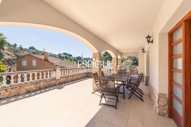 Foto ea3d668c-23c3-4161-b74e-a5d49649d20e. Casa amb calefacció aparcament piscina a Canyelles Lloret de Mar