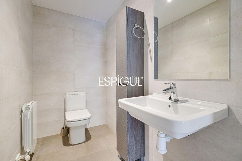 Foto 5c37be0c-e298-4d32-823d-f9a1631fc9fe. Casa amb calefacció aparcament a Vilablareix