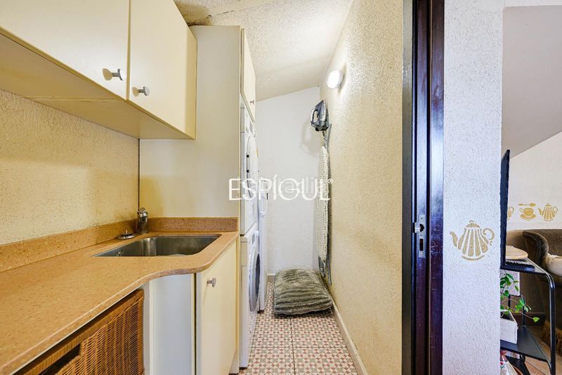 Foto 59d04398-62b5-4b2e-89a9-1e1abd3ab76e. Casa amb calefacció aparcament a Palau Girona