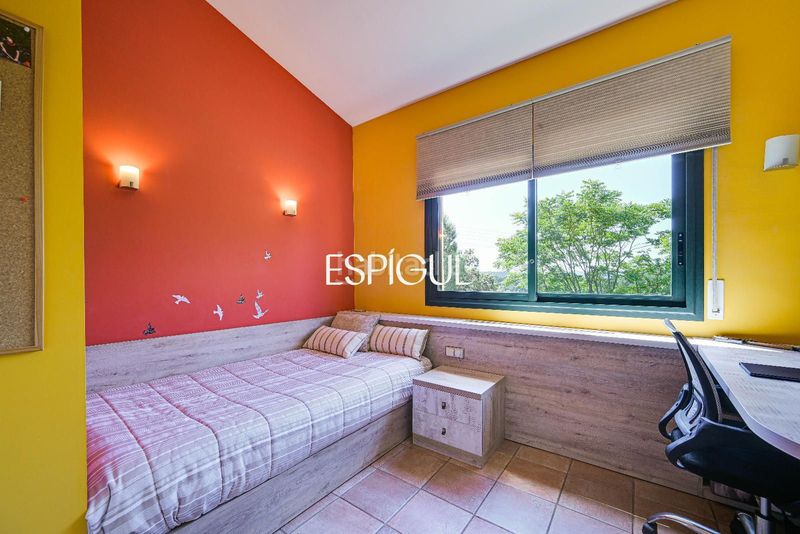 Foto 85f87bed-0781-4225-90d1-80f581a54373. Casa amb calefacció aparcament a Palau Girona