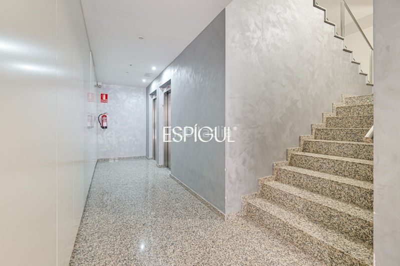Foto 92cde902-8660-48a0-beb1-942e0f94d9d7. Pis amb aparcament a Eixample Sud-Migdia Girona