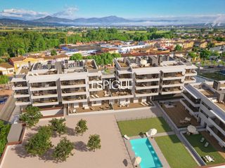 Appartement  Caterina albert 2. Pis de 4h amb grans terrasses a vilablareix