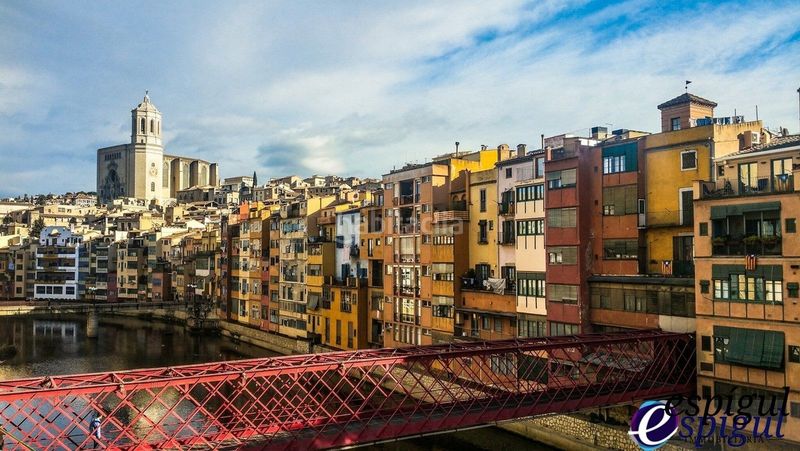 Foto 3874b864-b4e3-4630-b1f0-e0cee4221b0c. Parking coche en güell 102 parking en venta en santa eugènia próximo al ave en Girona