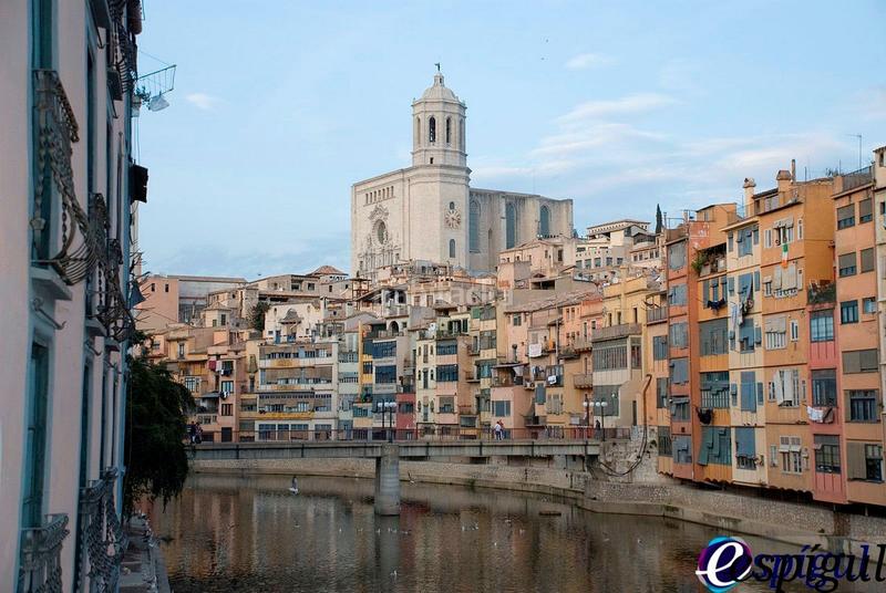 Foto 71bbe2a7-5f16-40fc-b5ed-a3722bd51f55. Posto auto in Eixample Sud-Migdia Girona