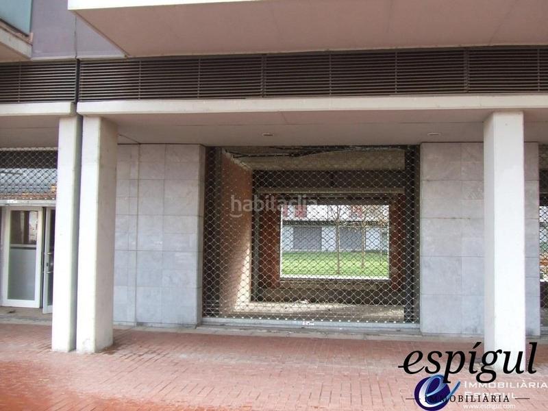 Foto 9e3a6d94-4757-49fa-832c-ba1e03a497e7. Lloguer local comercial a Eixample Sud-Migdia Girona