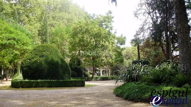 Foto d69ae5bc-942d-4d9a-a5b0-05e5acb1f603. Rent business premise in Eixample Sud-Migdia Girona