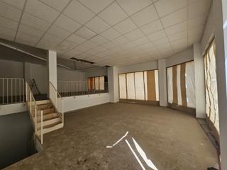 Lloguer Local Comercial a Sant Climent de Llobregat. Local comercial a estrenar