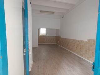 Lloguer Local Comercial a Sant Climent de Llobregat. Local en alquiler centrico