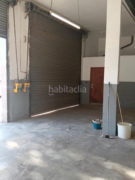 Foto 7f445391-adc6-4feb-96f2-d9a1336655d3. Lloguer local comercial a Sant Climent de Llobregat