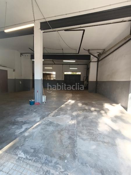 Foto 99b7044d-5385-4e4a-a89d-a052cc52926b. Location local commercial dans Sant Climent de Llobregat
