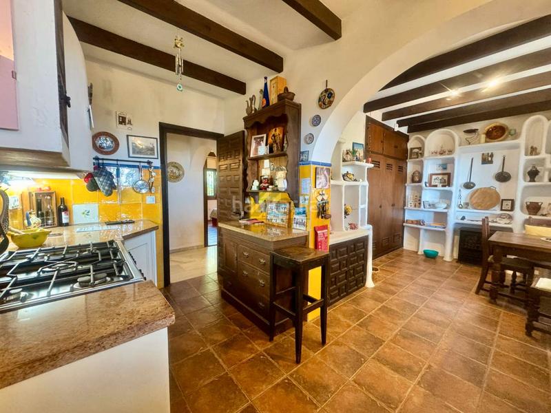 Foto c6d72d42-75b1-4fec-94c1-f09381f763fa. Chalet mit parking pool in Casablanca - La Viñuela Benalmádena