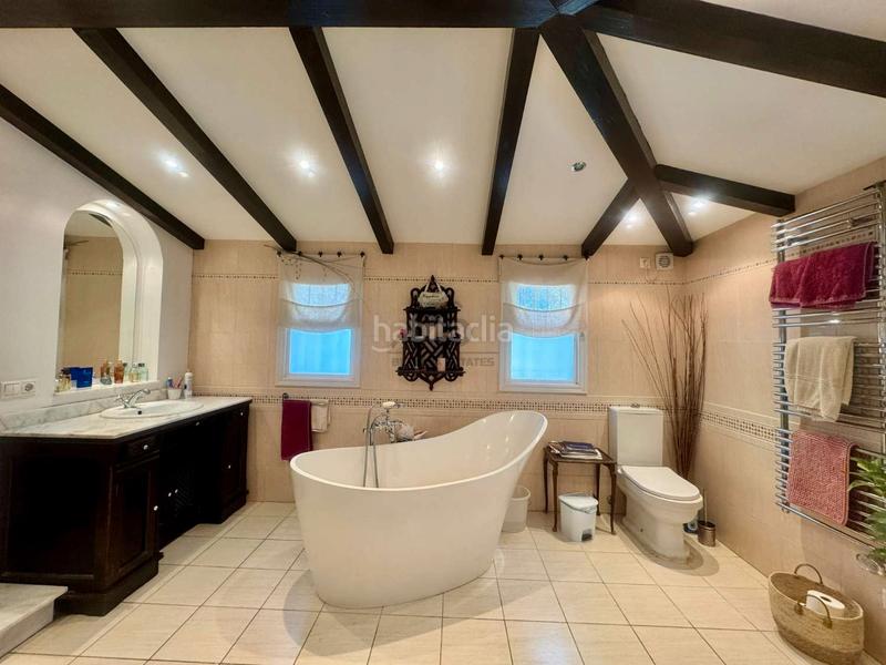 Foto e2aa771e-4d56-4f84-8331-10eb38535b8f. Chalet con parcheggio piscina in Casablanca - La Viñuela Benalmádena